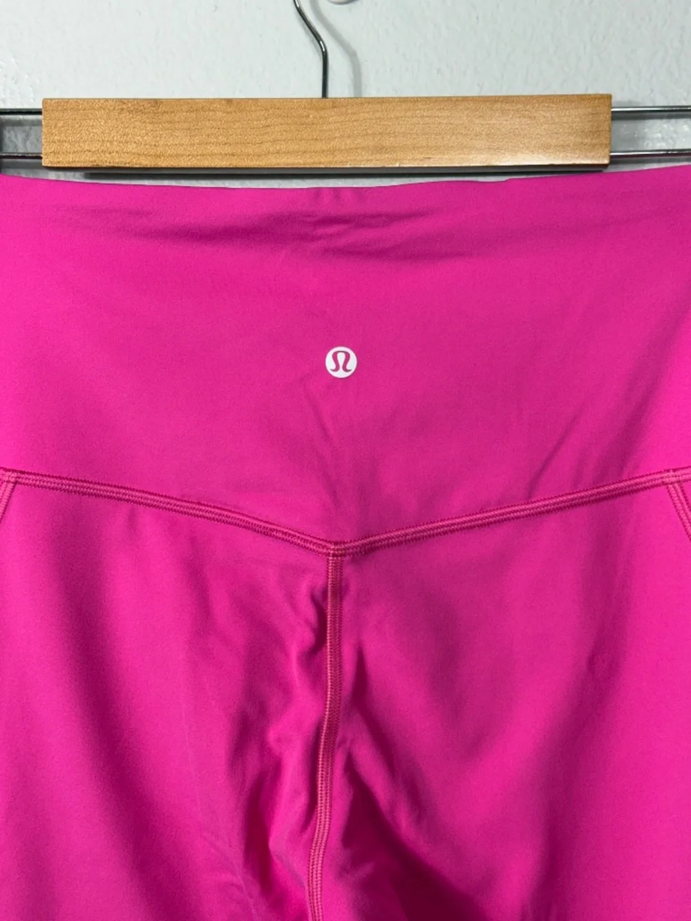 New with Tag Lululemon Align Sonic Pink Leggings